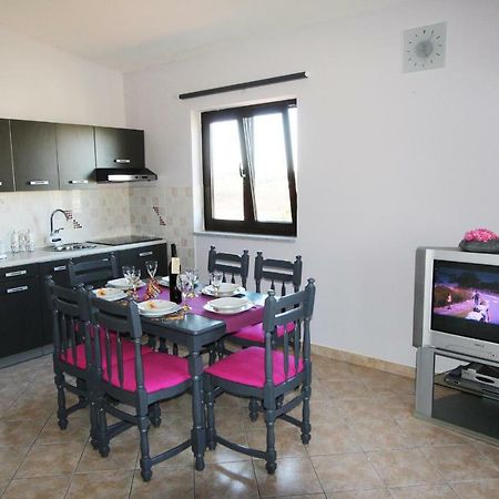 Apartment Marko Rovinjsko Selo Bagian luar foto