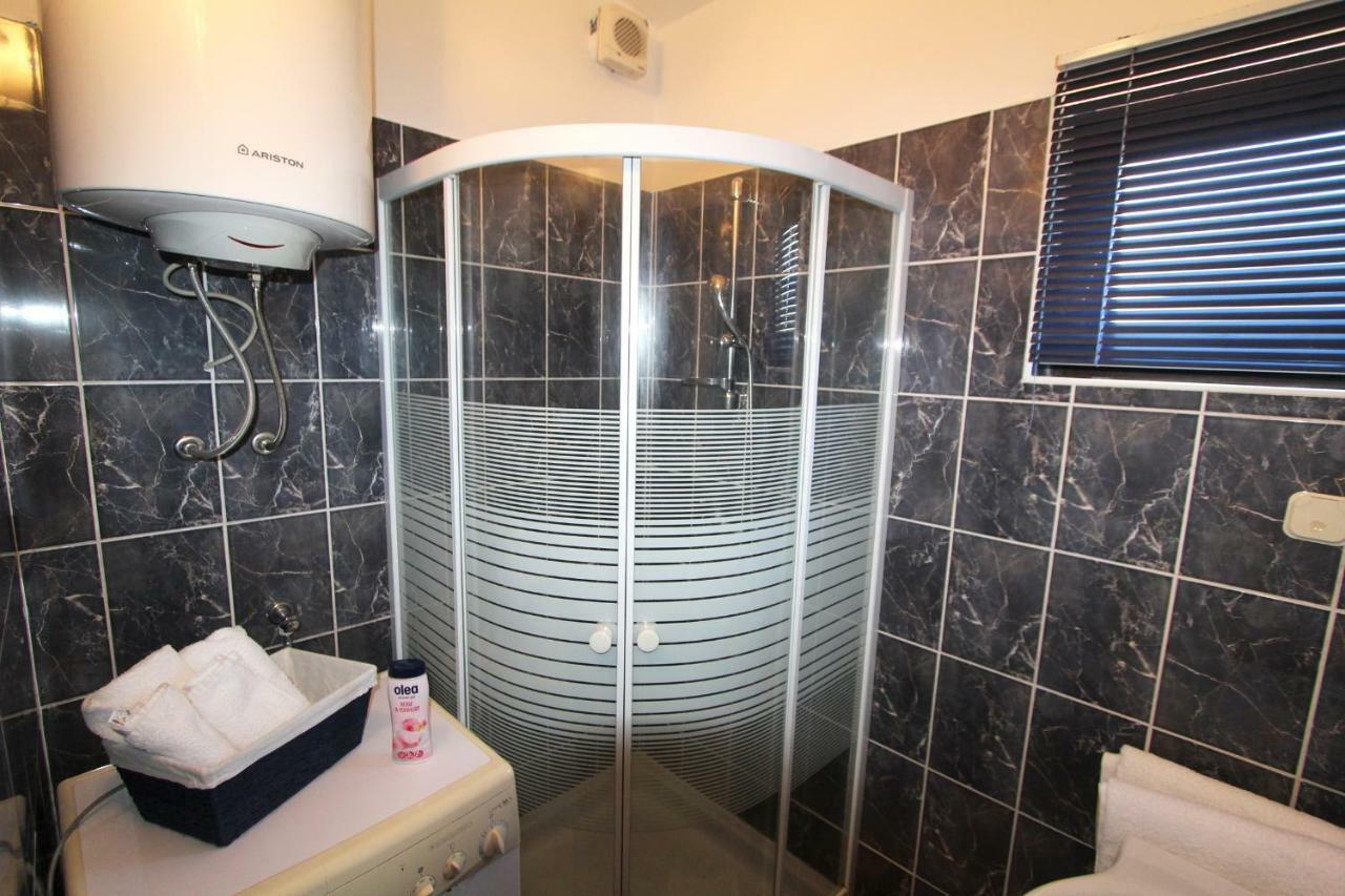 Apartment Marko Rovinjsko Selo Bagian luar foto