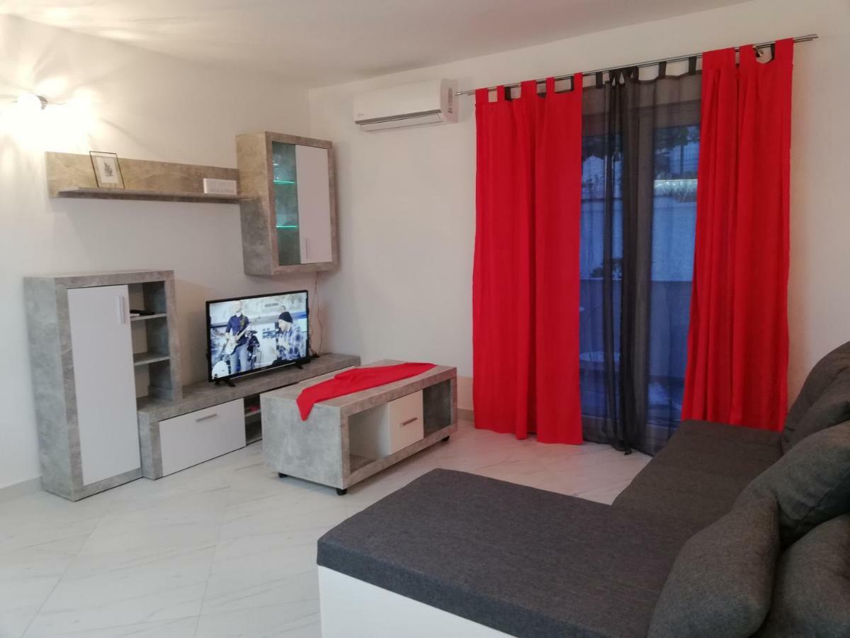 Apartment Marko Rovinjsko Selo Bagian luar foto